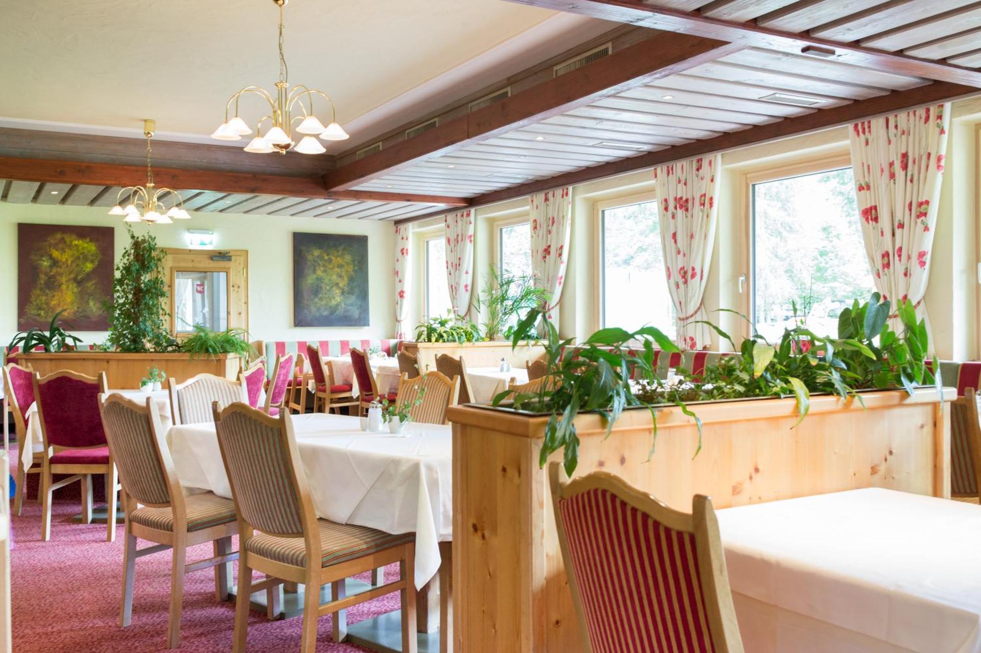 Familienhotel Lengauer Hof Saalbach-Hinterglemm Dış mekan fotoğraf