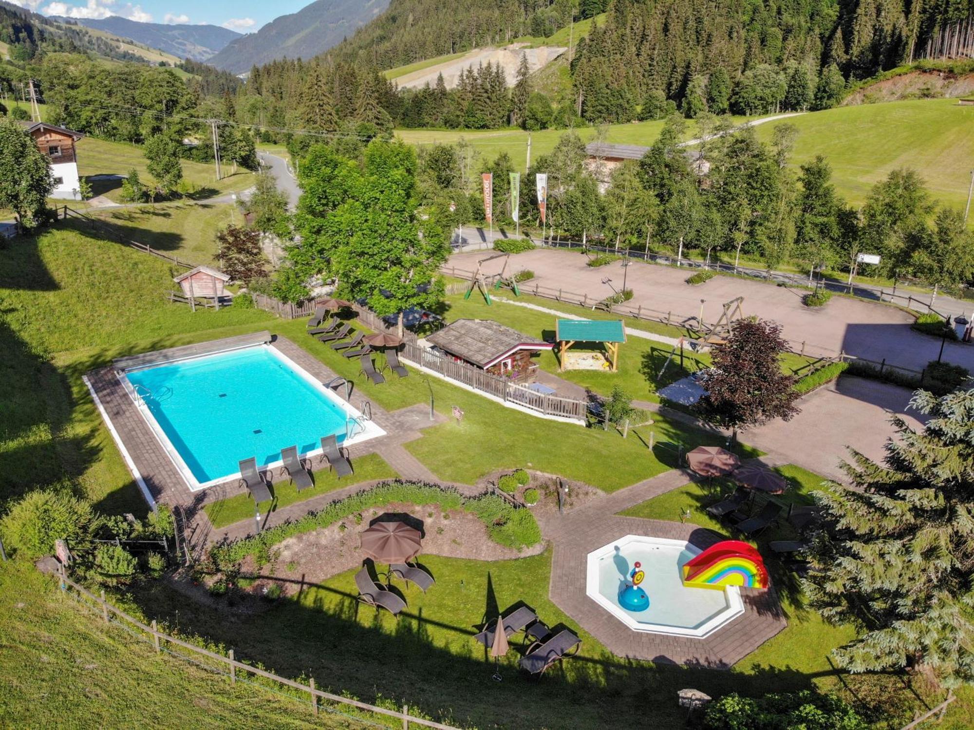 Familienhotel Lengauer Hof Saalbach-Hinterglemm Dış mekan fotoğraf