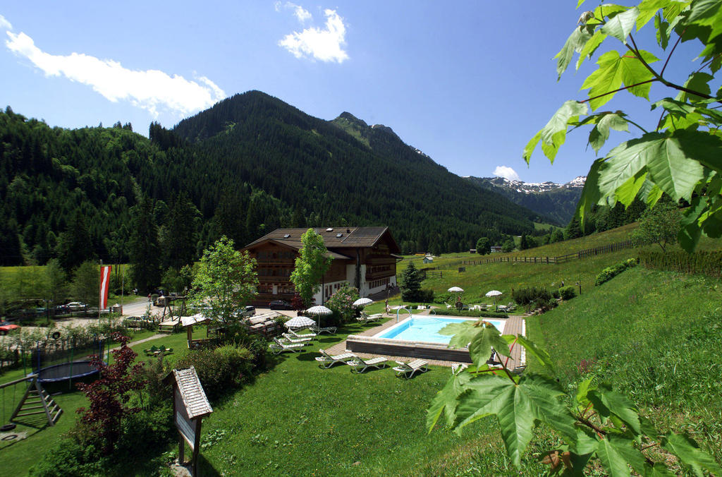 Familienhotel Lengauer Hof Saalbach-Hinterglemm Dış mekan fotoğraf